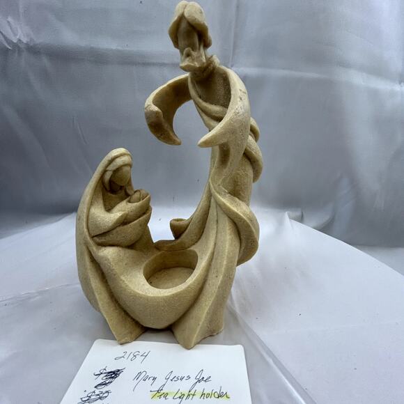 Mary Jesus and Joseph candle holder 6 x 9 " Holy Family Nativity tea light - Picture 10 of 10